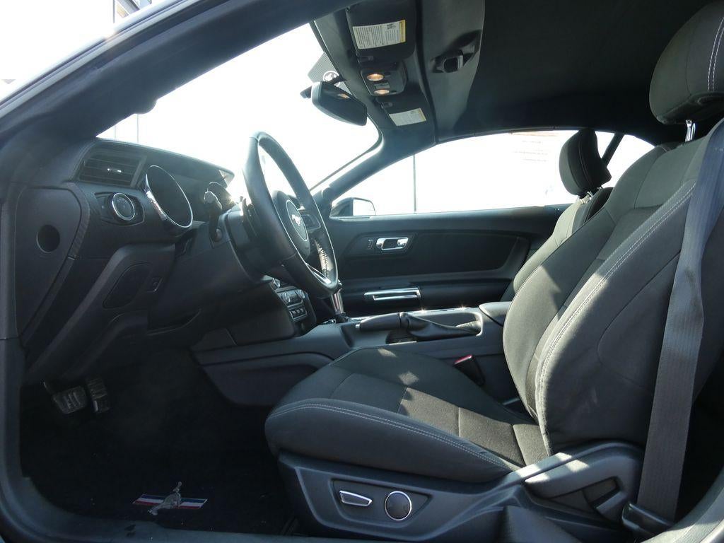 2015 Ford Mustang V6