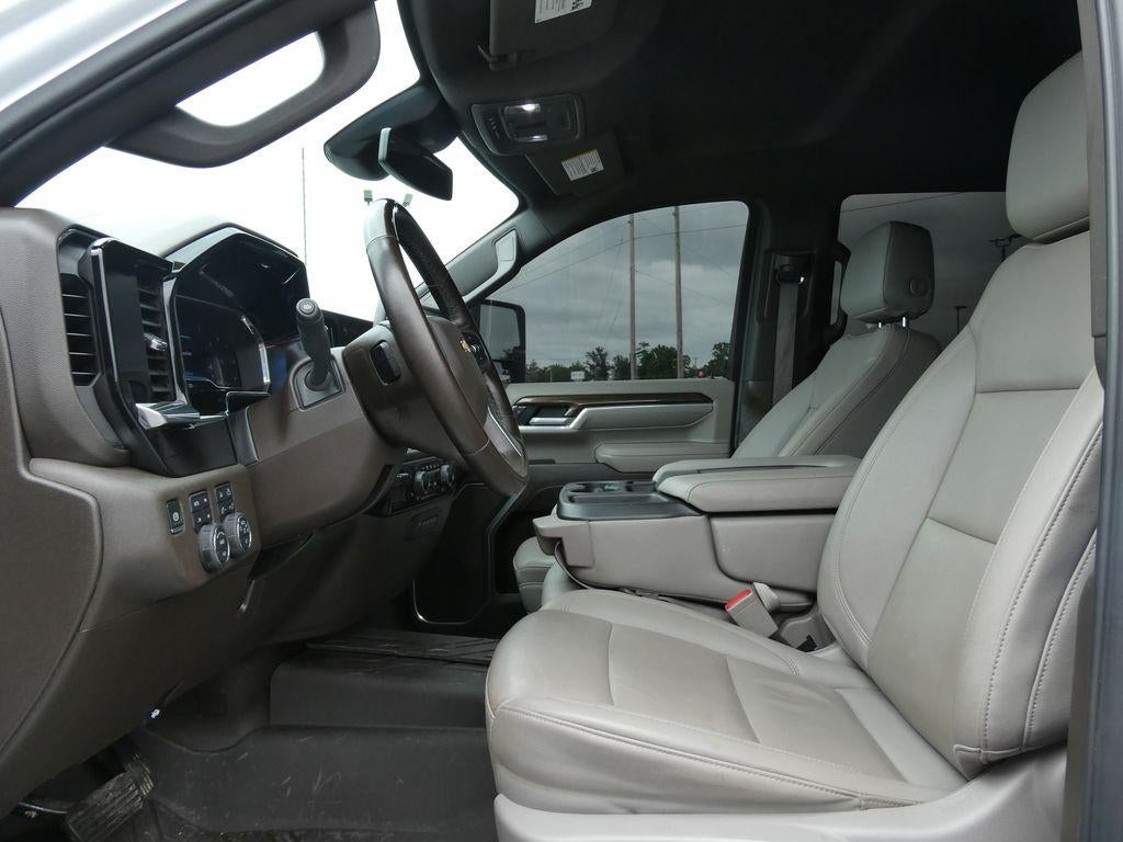 2025 Chevrolet Silverado 3500 HD LT DRW