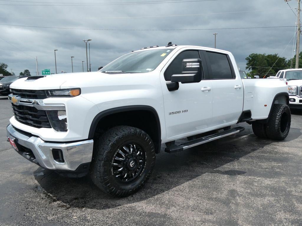 2025 Chevrolet Silverado 3500 HD LT DRW