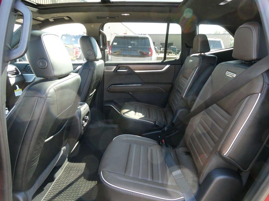 2027 GMC Acadia Denali Ultimate