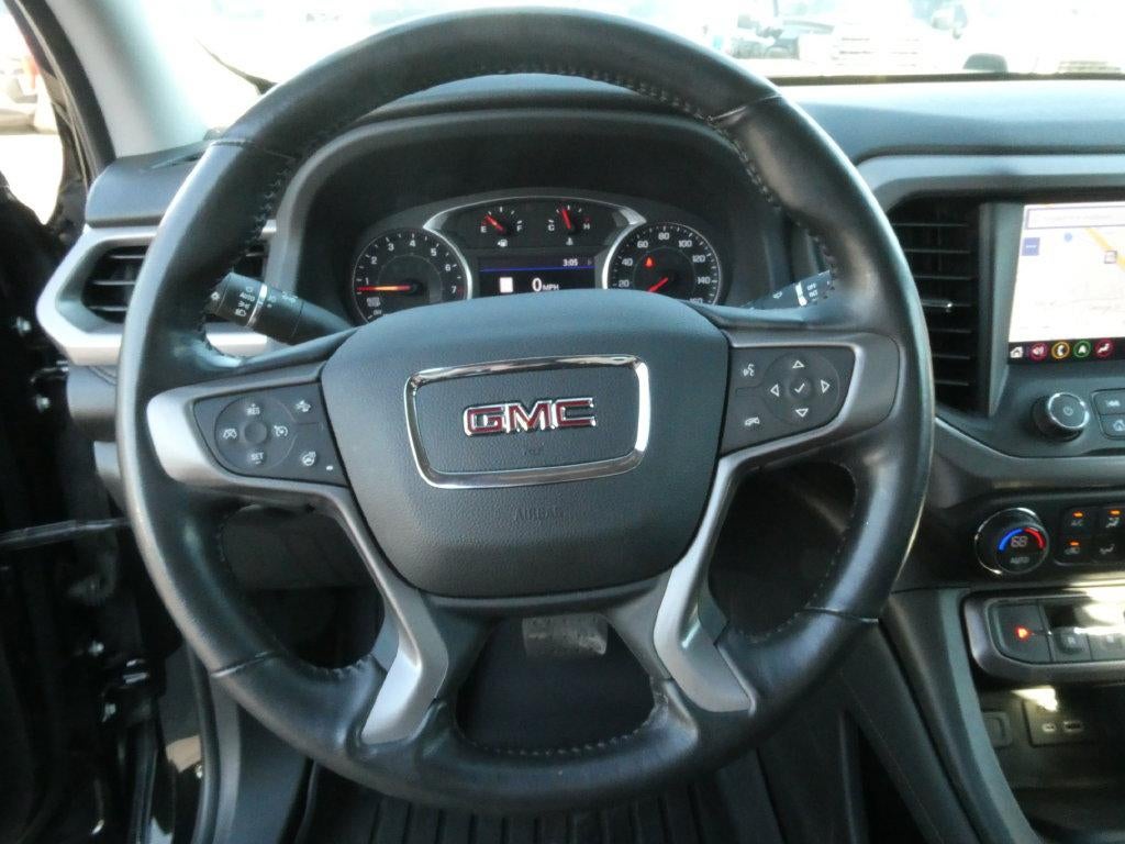 2022 GMC Acadia AT4
