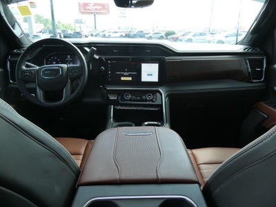 2025 GMC Sierra 3500 HD Denali Ultimate