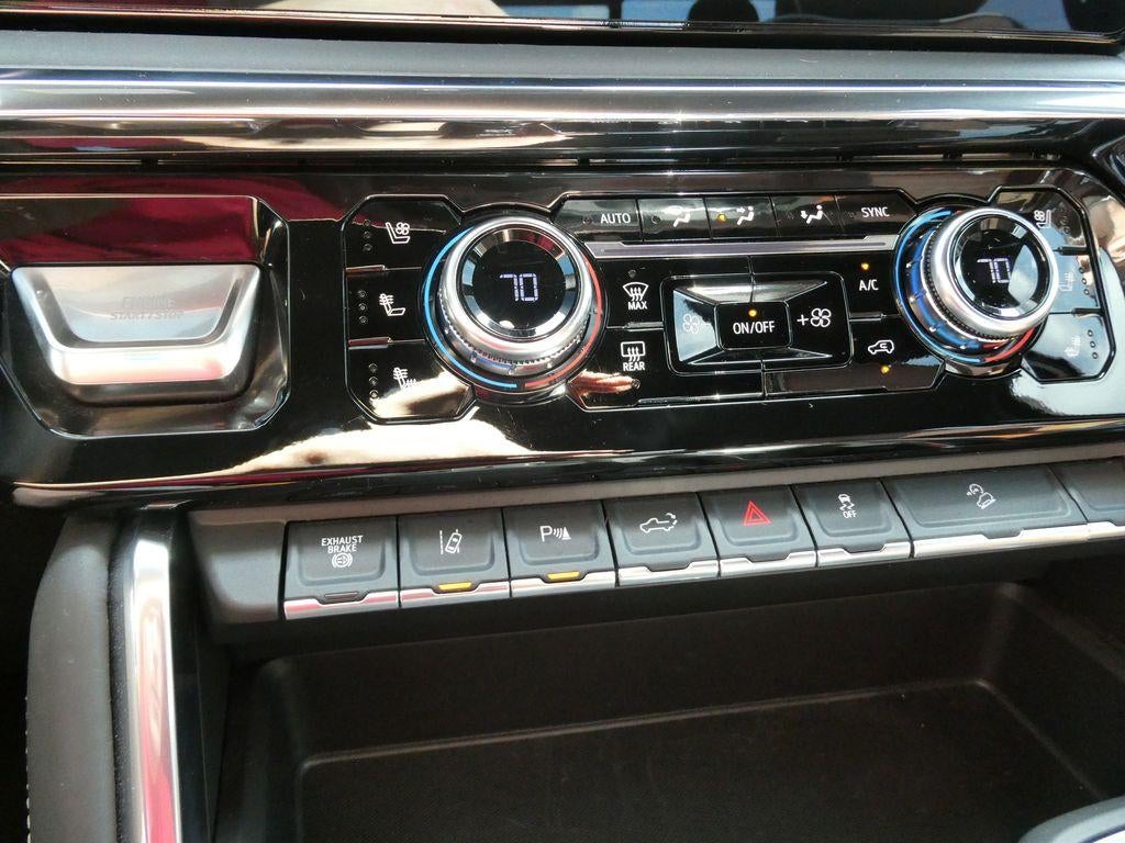 2025 GMC Sierra 3500 HD Denali Ultimate