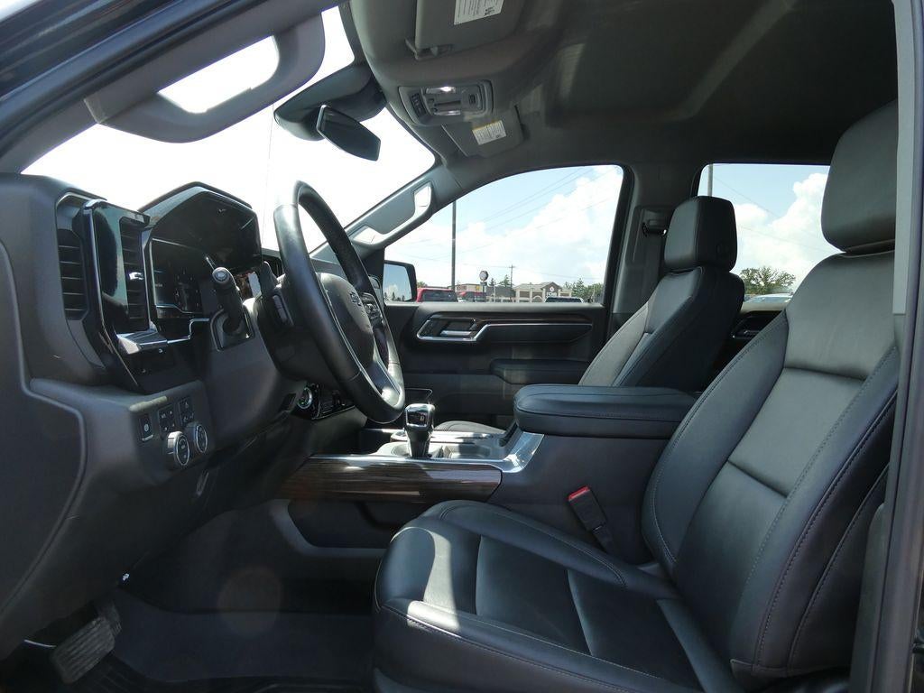 2025 Chevrolet Silverado 1500 RST