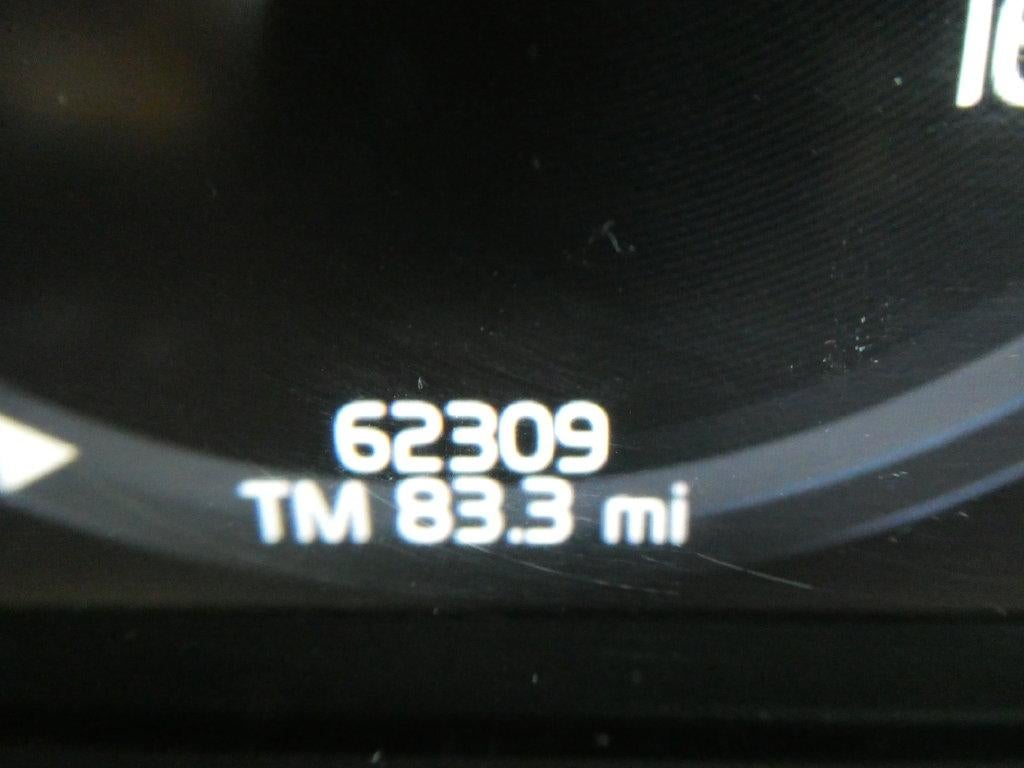 2021 Volvo XC90 T5 Momentum 7 Passenger